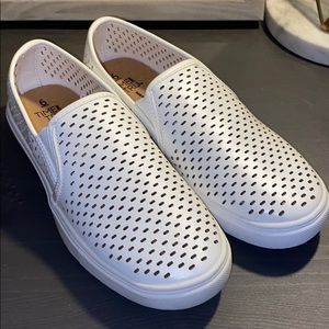 Time and Tru slip on shoes